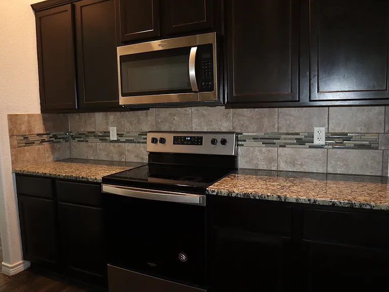 5207 Colina Dr — Photo 10