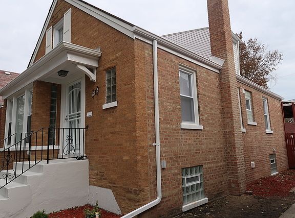 2nd image of 8113 S Christiana Ave