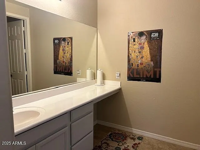 2410 N 212th Dr — Photo 10
