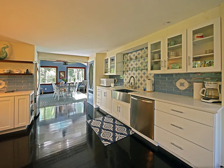 13 Great Hill Rd — Photo 15