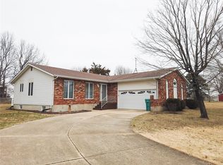 1249 Eagle Dr, Sullivan, MO 63080