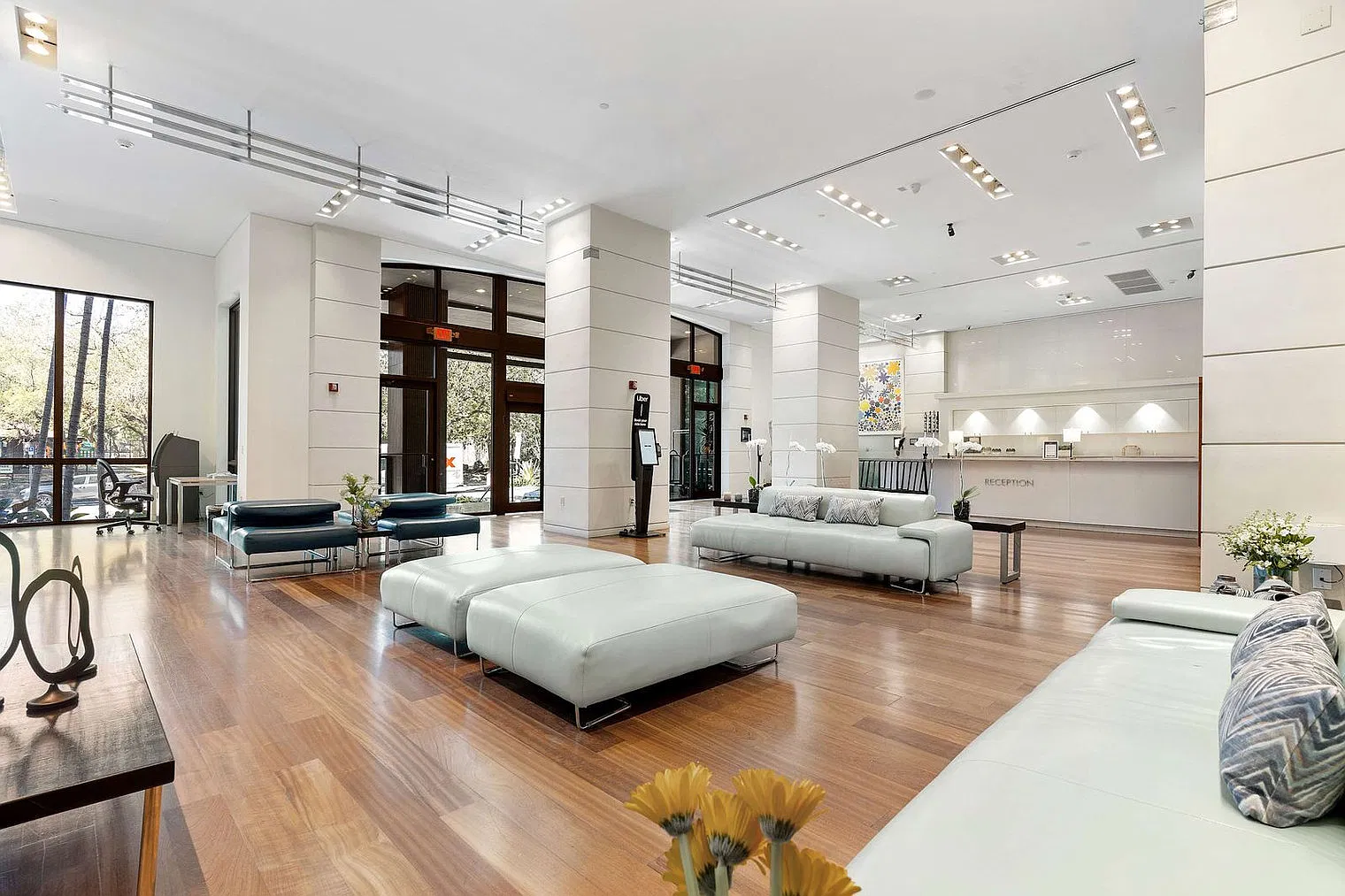 Studio, 1.0 bath, 387 sqft, $5,798 — Photo 4