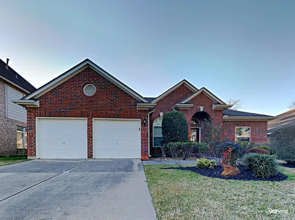 18407 Bluewater Cove Dr, Humble, TX 77346