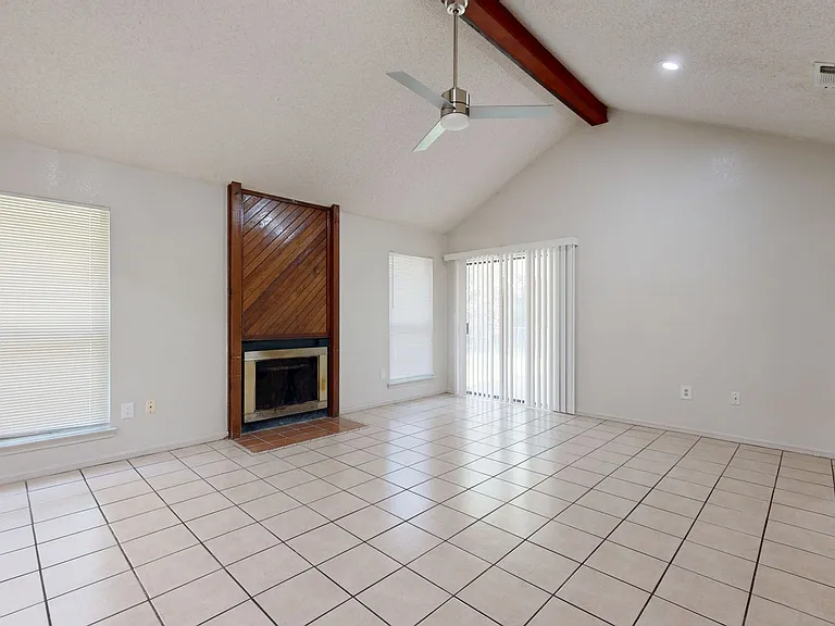 2603 Lu Cir — Photo 8