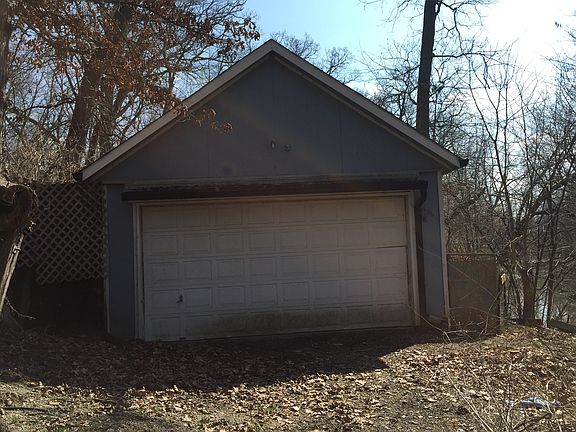 4th image of 6055 SE Lake View Dr