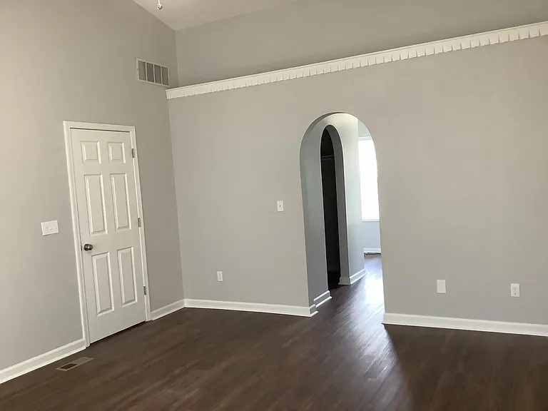 295 Marjoram Dr — Photo 9
