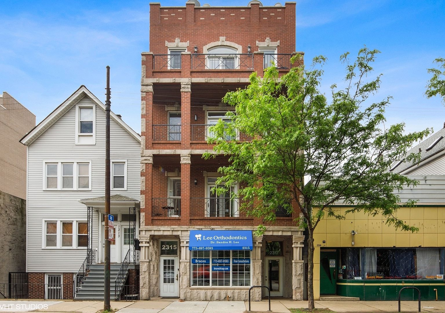 3240 N Oakley Ave, Chicago, IL 60618 | Zillow