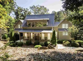 326 Foreststone Dr, West Union, SC 29696