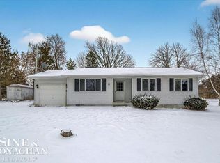 8 Lila St, Peck, MI 48466