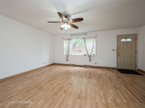4th image of 29 E Judith Ann Dr