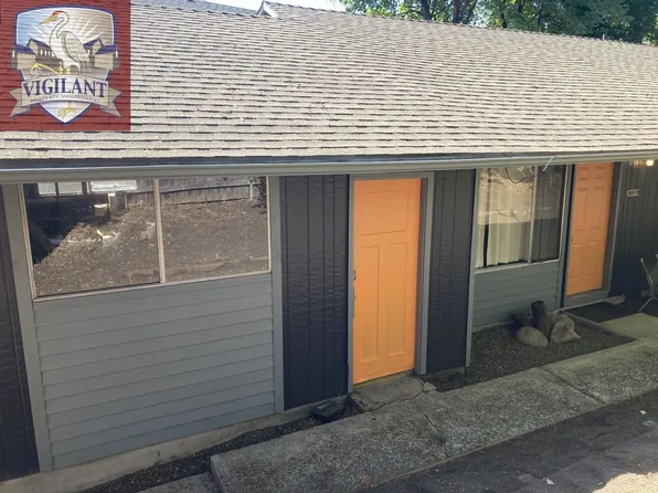 8815 SW Terwilliger Blvd, Portland, OR 97219