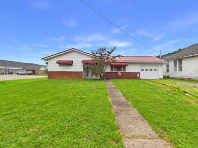 109 EAST MONROE STREET, Paden City, WV, 26159