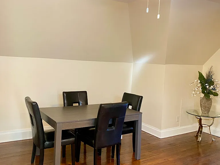 1372 Neil Ave #B — Photo 12