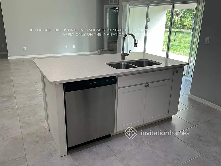 26187 Barcelos Ct — Photo 4