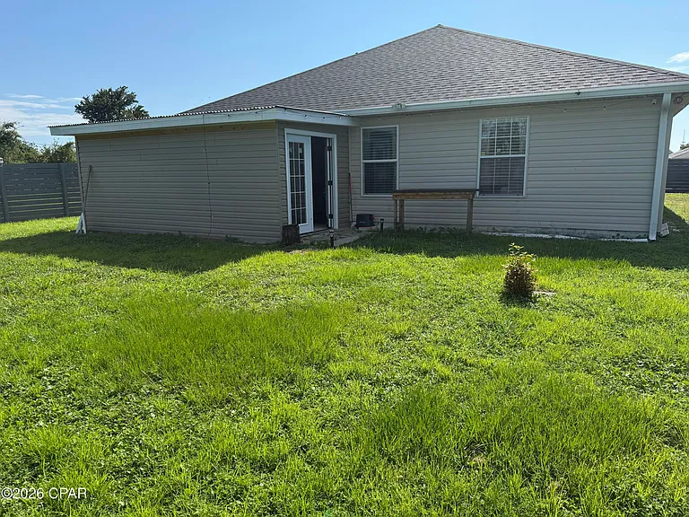 1720 Everitt Ave — Photo 15