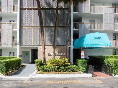 3401 N Country Club Dr APT 706, Aventura, FL, 33180