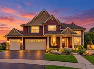 13273 Carlingford Ln, Rosemount, MN 55068