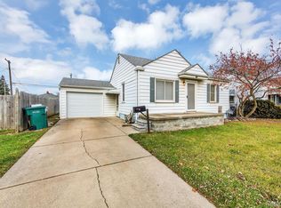 1332 Stewart Ave, Lincoln Park, MI 48146