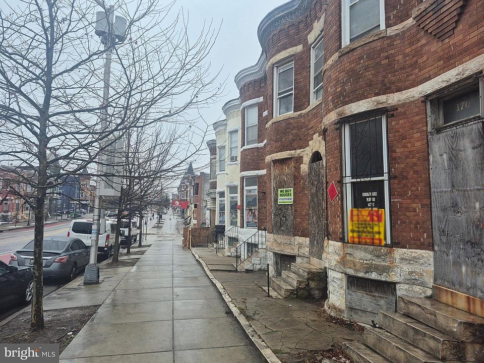 2nd image of 1706 W North Ave