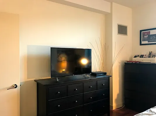 Rented by CitySites Real Estate Group | media 25