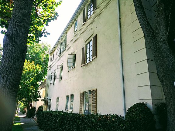 5th image of 200 S Spalding Dr #97660-B