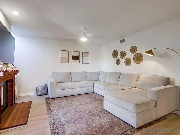 5th image of 6033 Estelle St APT 9