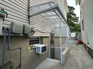 1462 Bay St #B-1, Staten Island, NY 10305