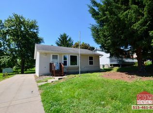 23 E Lally St, Des Moines, IA 50315