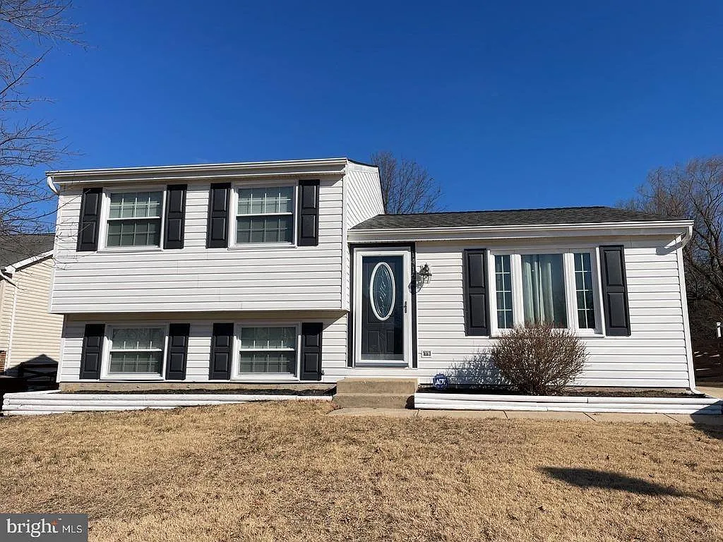 1412 Gesna Dr photo 1