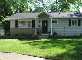 4717 Donald St, Lansing, MI 48910