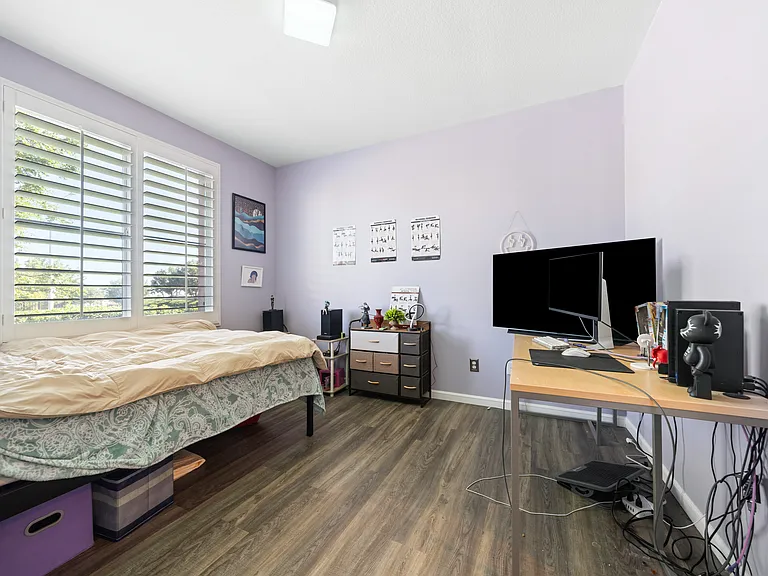 5512 Las Brisas Ter — Photo 11