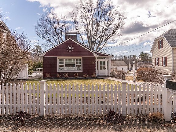 2nd image of 47 Long Sands Road