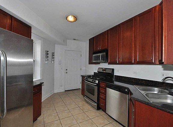 5th image of 4900 Davis St APT 3W