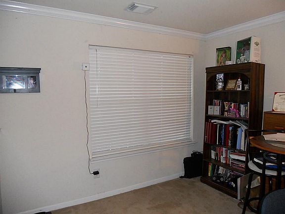 FORMAL LIVING ROOM (CURRENTLY BEING USED AS A STUDY)