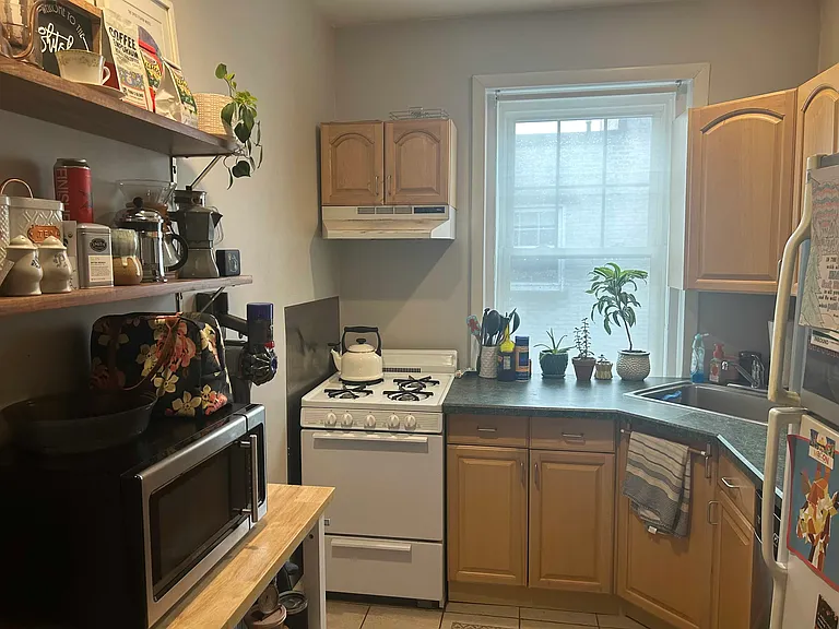 301 Allston St #14 — Photo 5