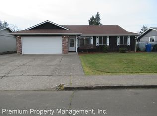 4747 Whitman Cir NE, Salem, OR 97305