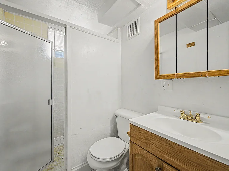 2519 Danbury Dr — Photo 22