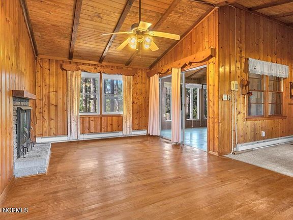 3rd image of 465 Tate Lake Drive