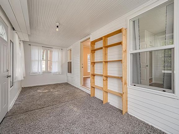 4th image of 506 3rd St S