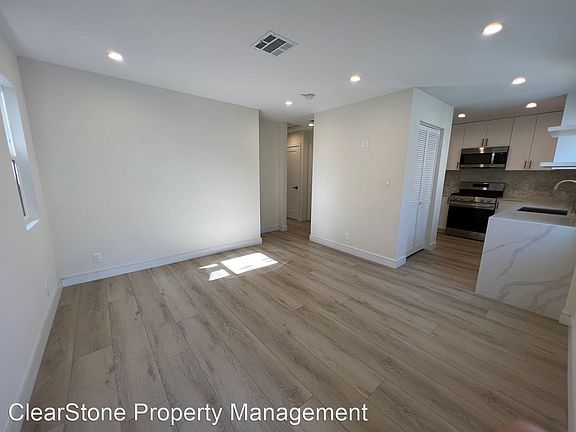 2nd image of 3860 Boyce Ave