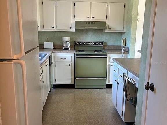 3rd image of 7020 COGNAC DRIVE #4