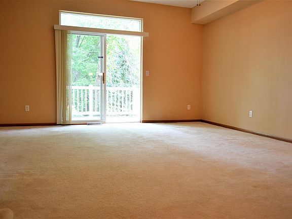 5th image of 11730 Ryan Cir