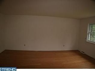 4215 Morris Rd, Hatboro, PA 19040