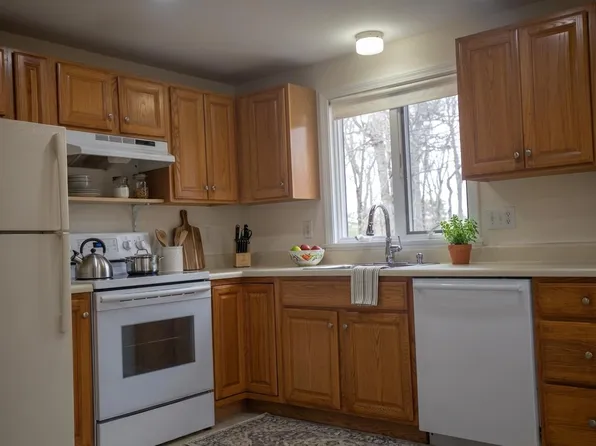 120 Duck Pond Road Ext, Dennis, MA 02638