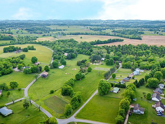 64th image of 147 Britton Ln