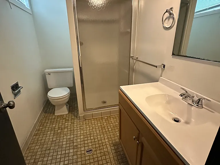 829 Miller Ave #1 — Photo 17