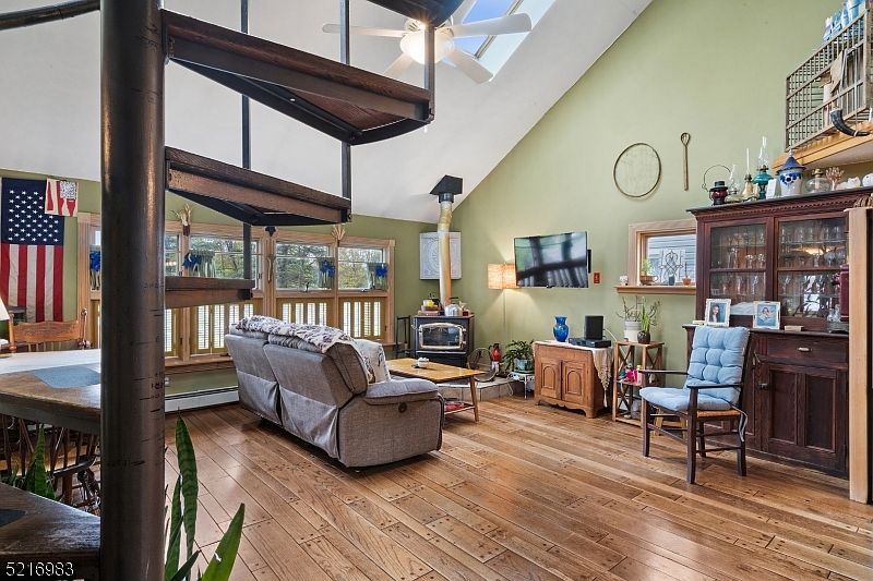 62 Brady Rd Lake Hopatcong, NJ, 07849 Apartments for Rent Zillow