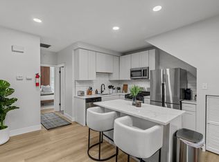 1046 Russell Blvd #A, Saint Louis, MO 63104