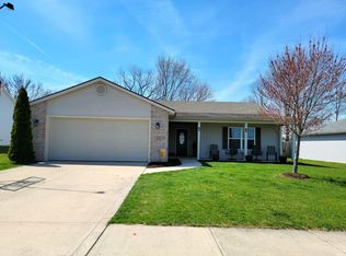 212 Glory Ave, Kendallville, IN 46755