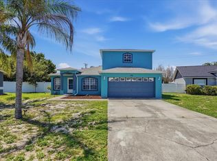 372 Lake Daisy Cir, Winter Haven, FL 33884